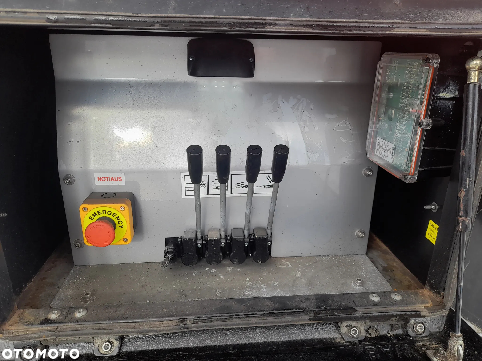 Iveco DAILY 72c18 70c18 Dmc 7200kg LAWETA PLATFORMA HYDRAULICZNA -EUROTECHNIK-Pomoc drogowa JEDYNA taka na NIEMIECKI rynek BLOKADA MOSTU PNEUAMATYCZNE ZAWIESZENIE... - 33