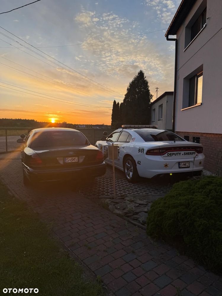 Dodge Charger - 5