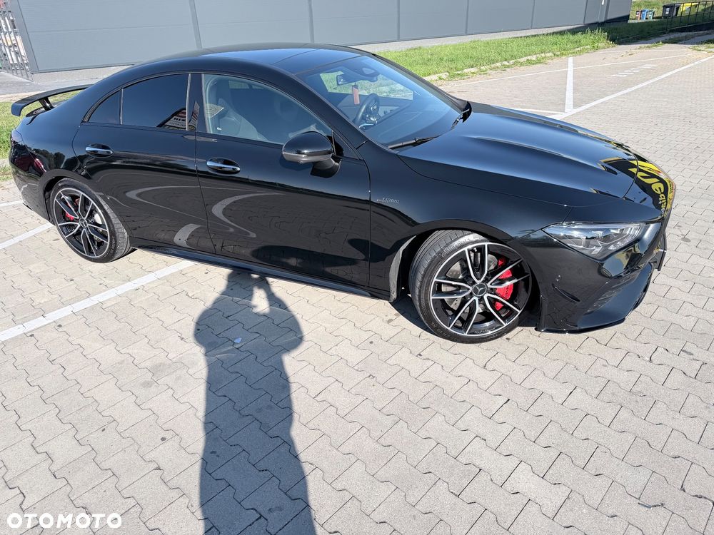 Mercedes-Benz CLA - 9