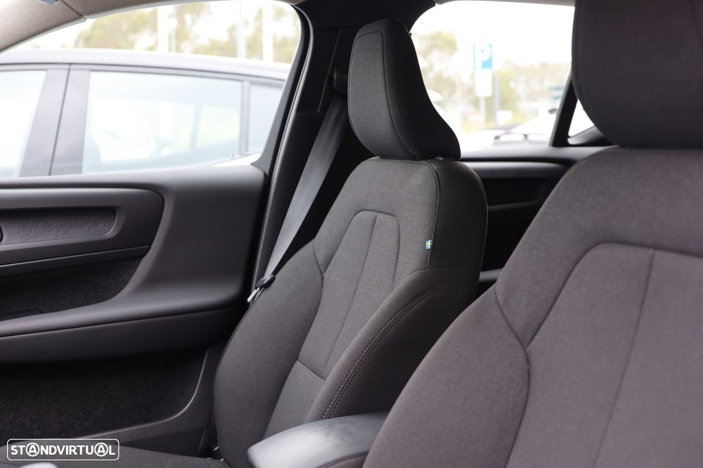 Volvo XC 40 1.5 T2 Momentum Core - 7