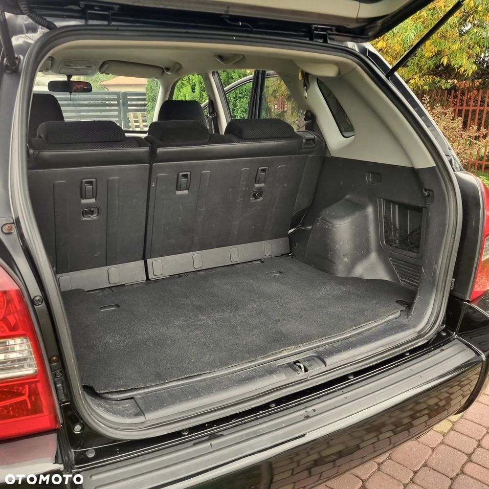 Hyundai Tucson 2.0 Active / Style - 15