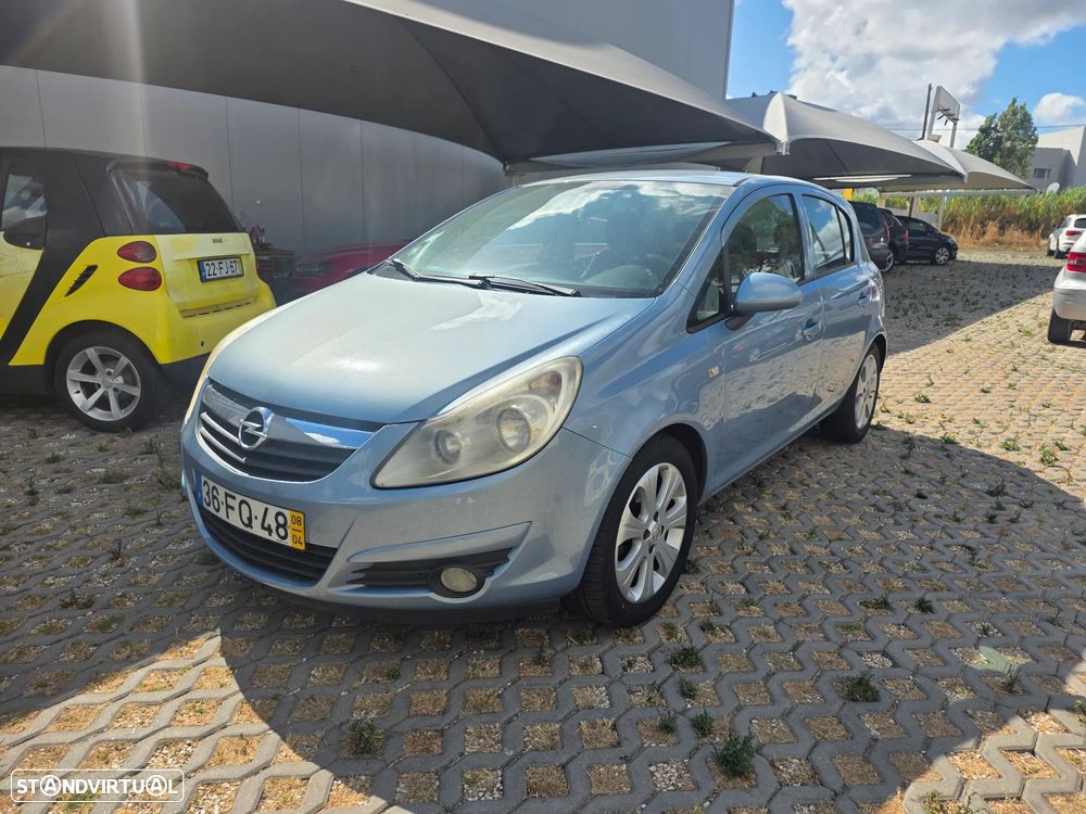 Opel Corsa 1.2 Cosmo - 4
