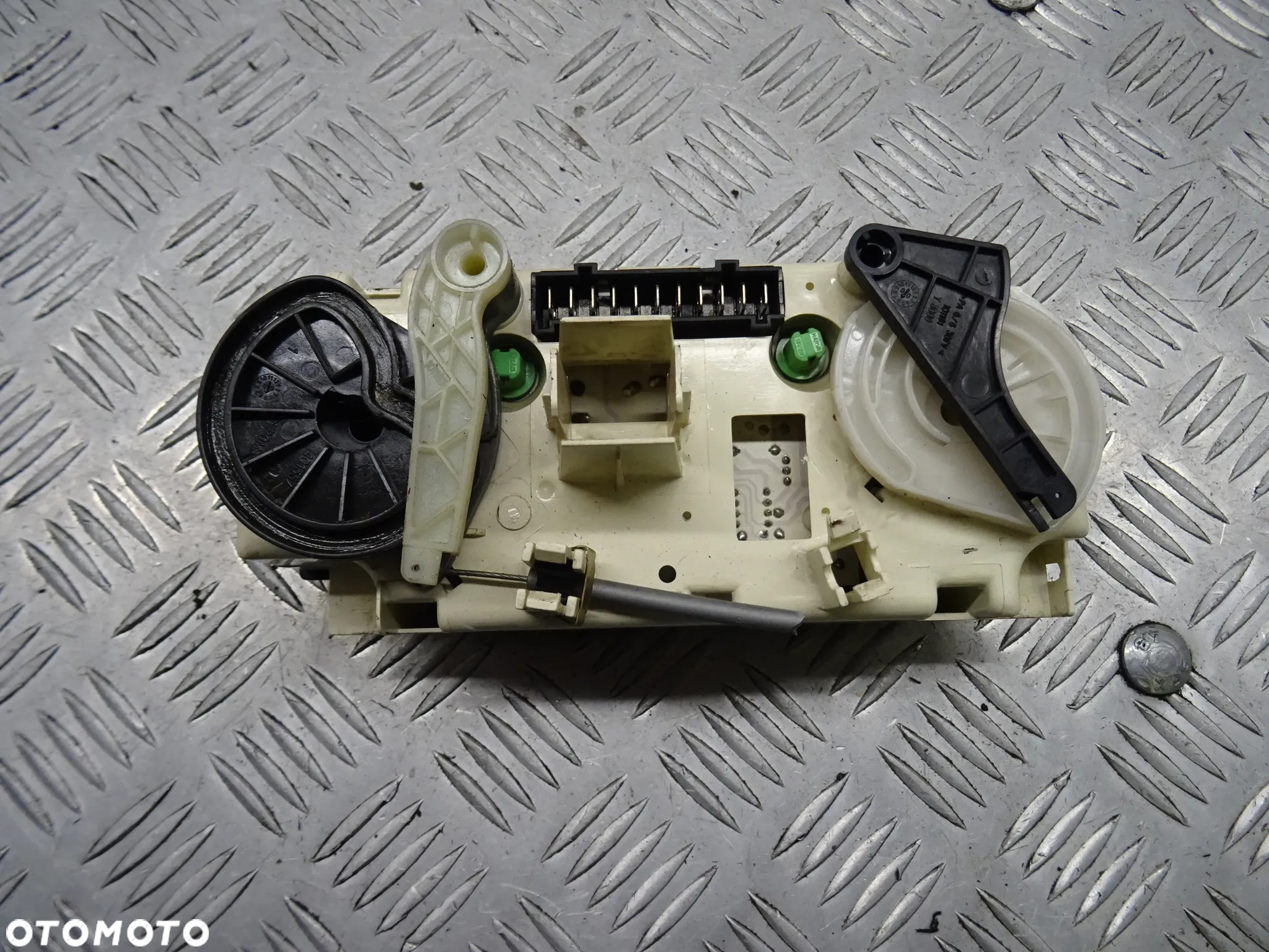 OPEL ASTRA G II 5D 98-09 1.7 DTI PANEL NAWIEWU 90560365 - 4