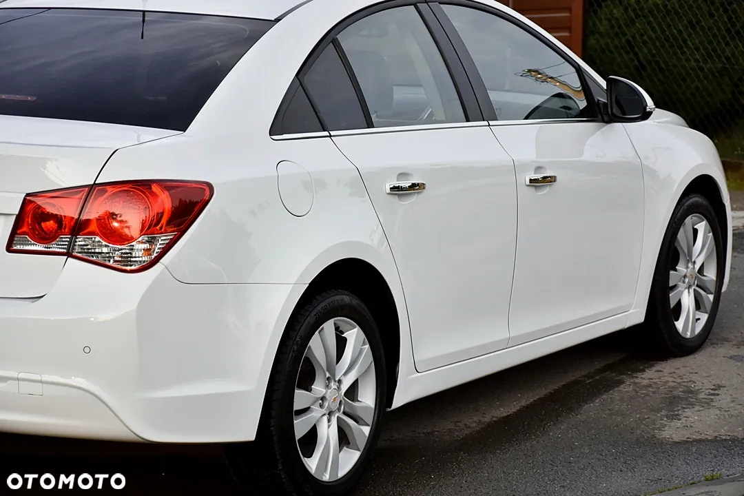 Chevrolet Cruze 1.4 T LT - 11