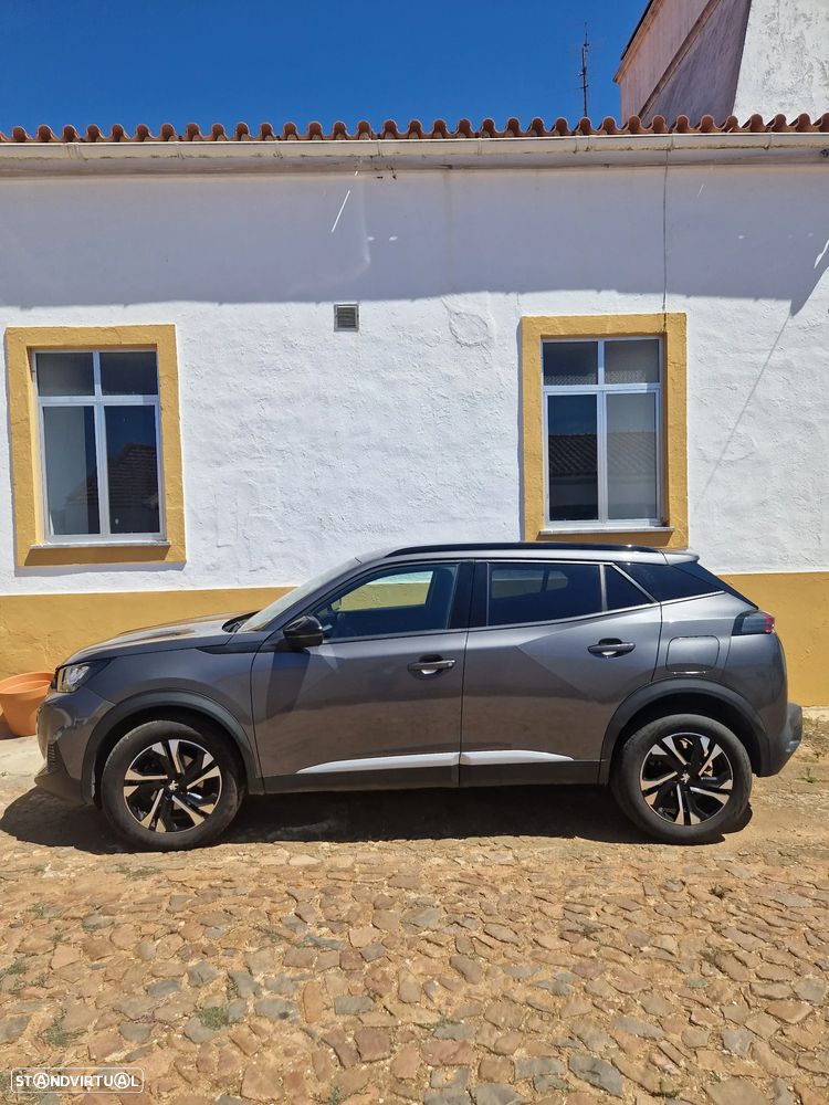 Peugeot 2008 1.2 PureTech Allure Pack - 4
