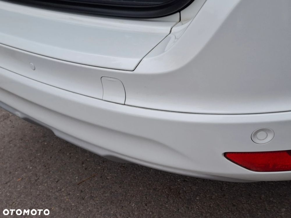 Volvo XC 60 D3 Drive-E R-Design Kinetic - 25