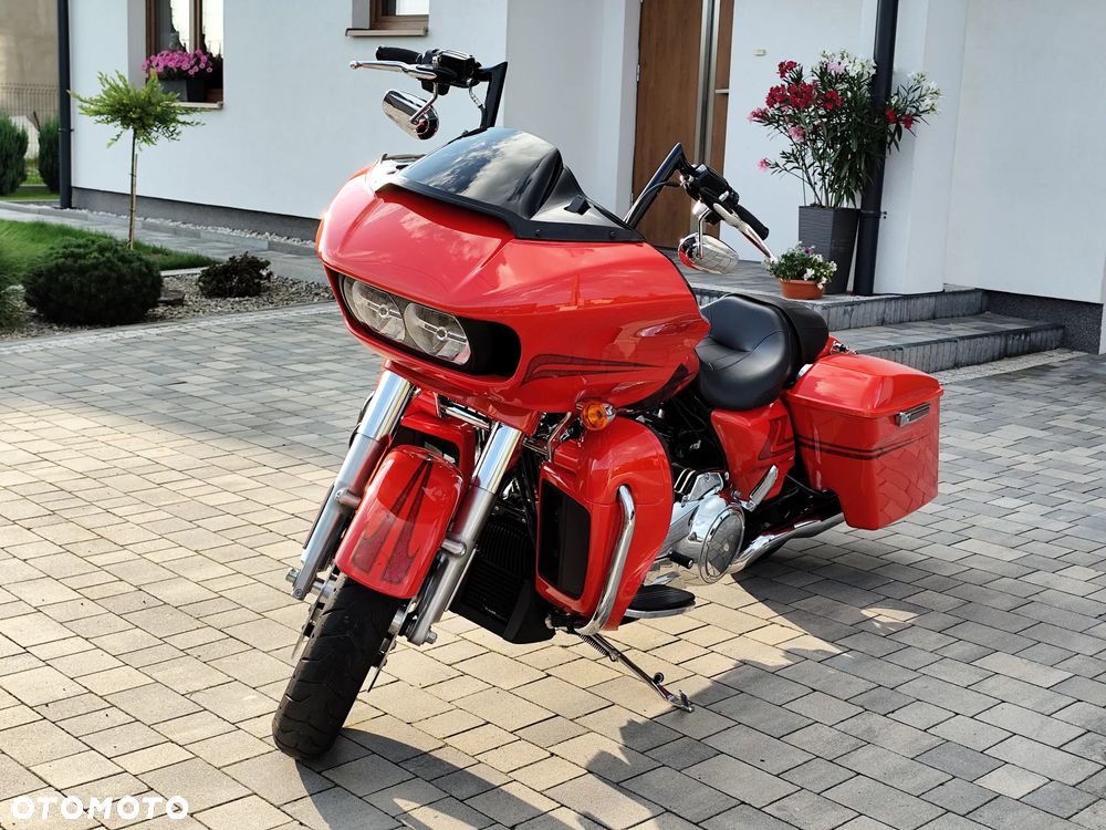 Harley-Davidson Touring Road Glide - 8