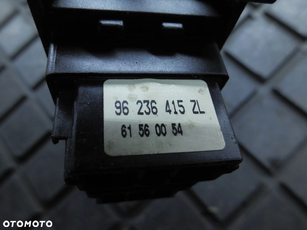 Przełącznik zespolony pająk Citroen Saxo 9619490380 - 3