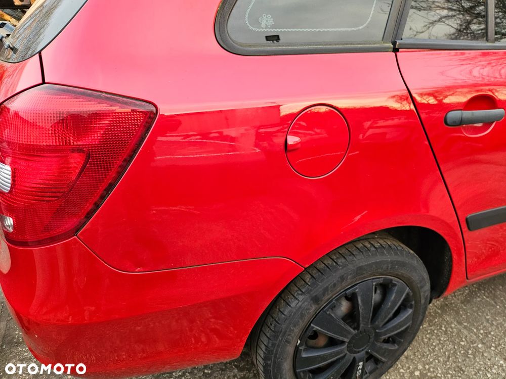 Skoda Fabia II 2  kombi  błotnik tylny tył  prawy  lewy - 2