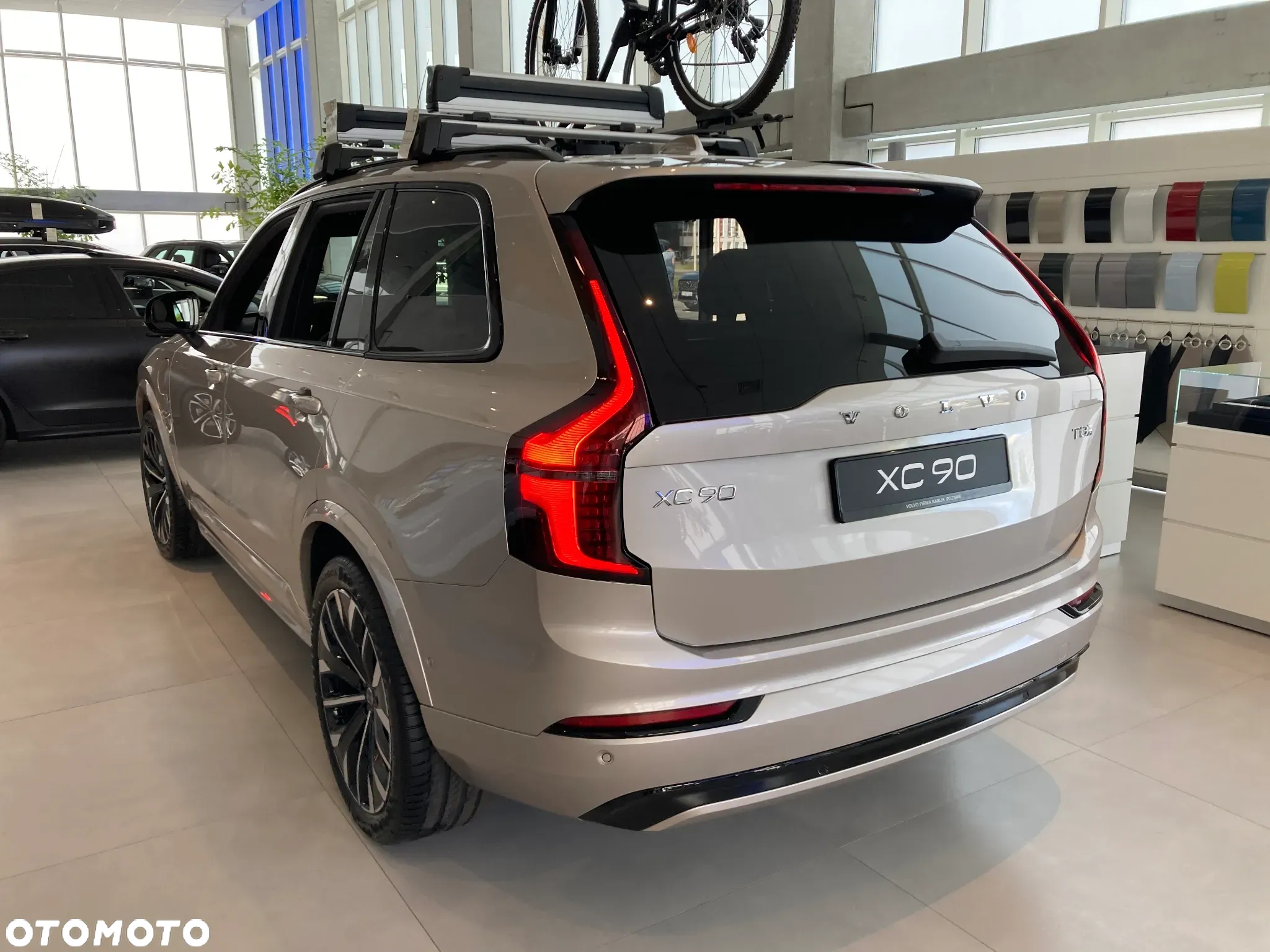 Volvo XC 90 T8 AWD Plug-In Hybrid Ultra Dark 7os - 9