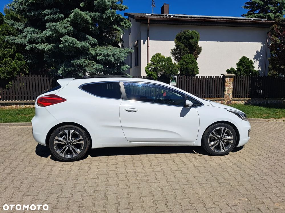 Kia ProCeed 1.6 CRDi 128 Edition 7 - 16