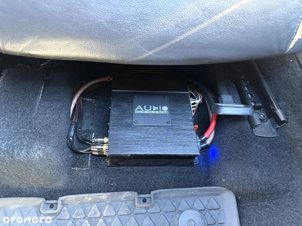 Volkswagen Golf R32 4Motion DSG - 20