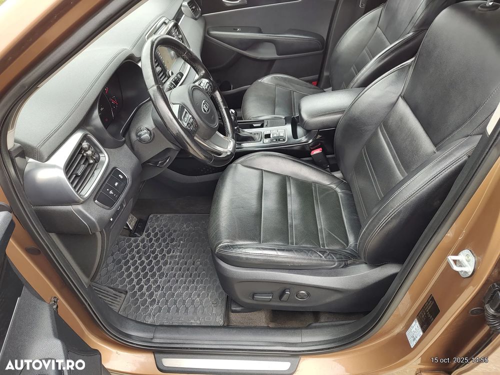 Kia Sorento 2.2 CRDi AWD Aut. Edition 7 - 9