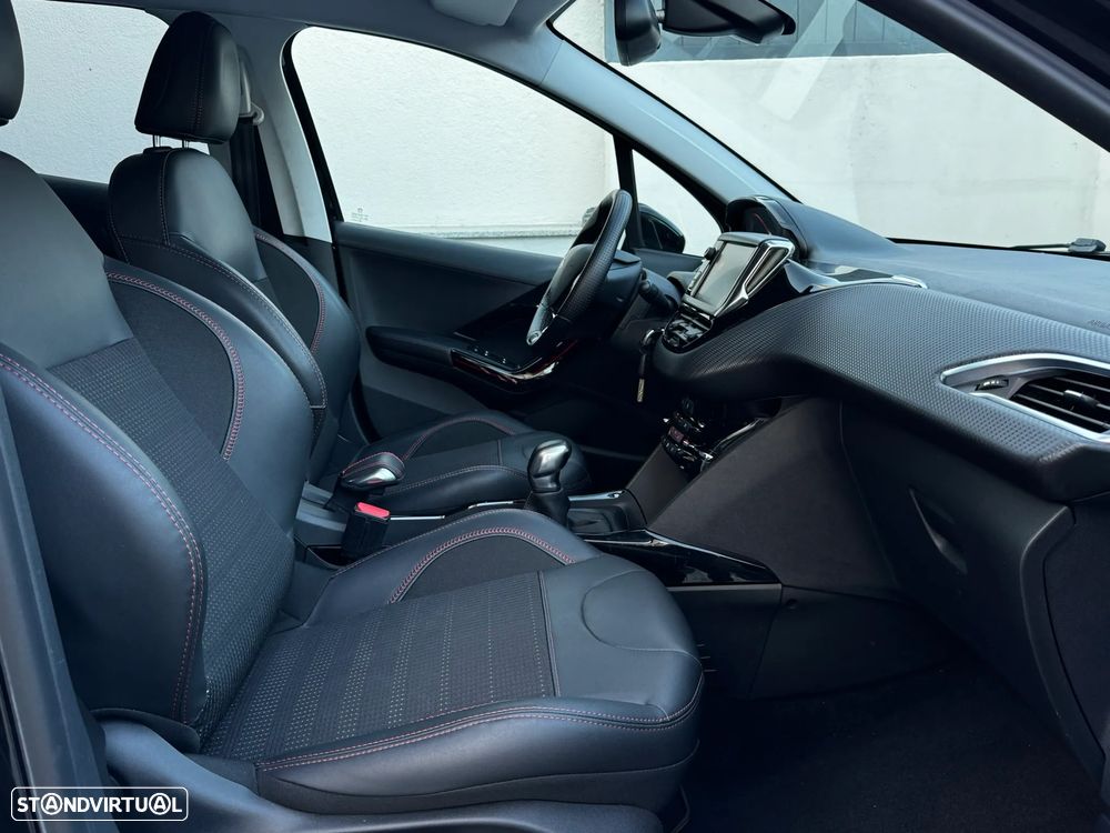 Peugeot 2008 PureTech 110 Stop&Start GT-Line Edition - 8