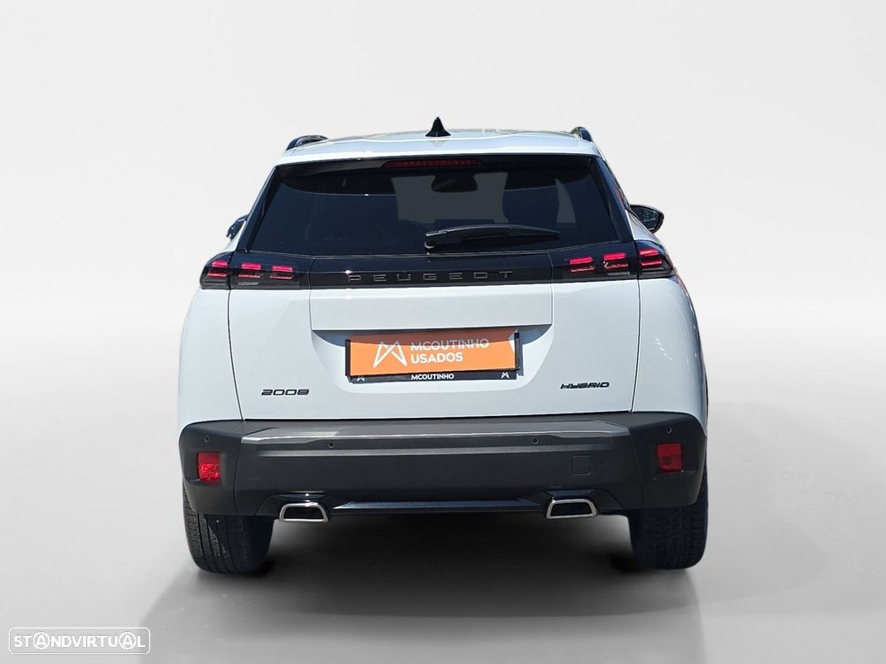Peugeot 2008 - 4