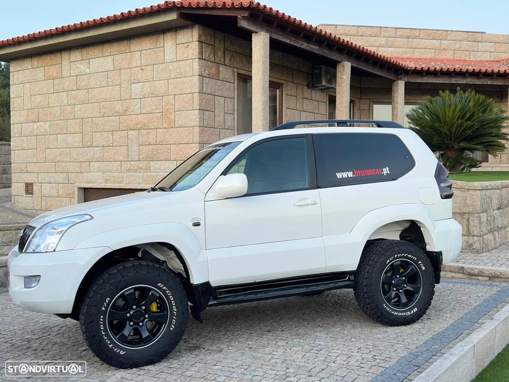 Toyota Land Cruiser Prado - 3