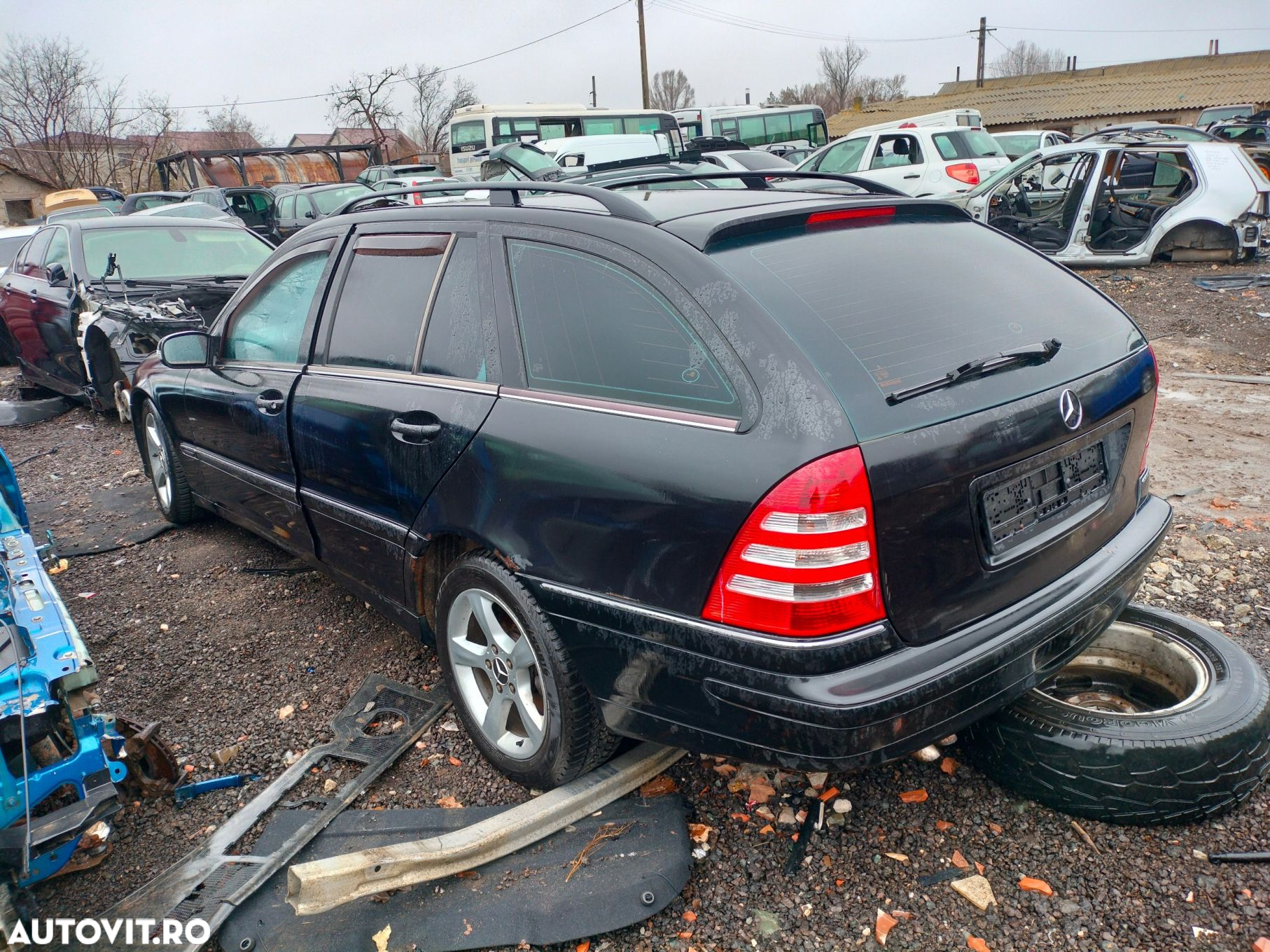 Dezmembrari  Mercedes-Benz C-CLASS (W203)  2000  > 2007 C 180 Kompres - 2