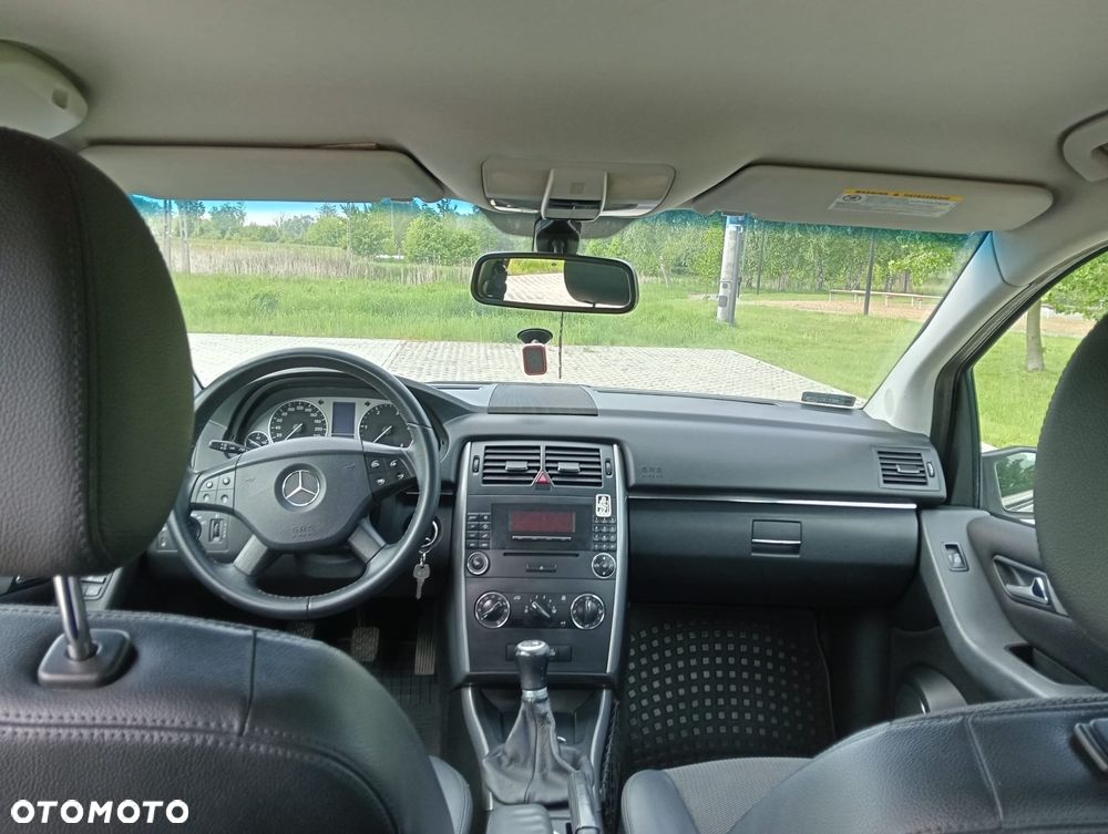 Mercedes-Benz Klasa B 180 CDI Special Edition - 11