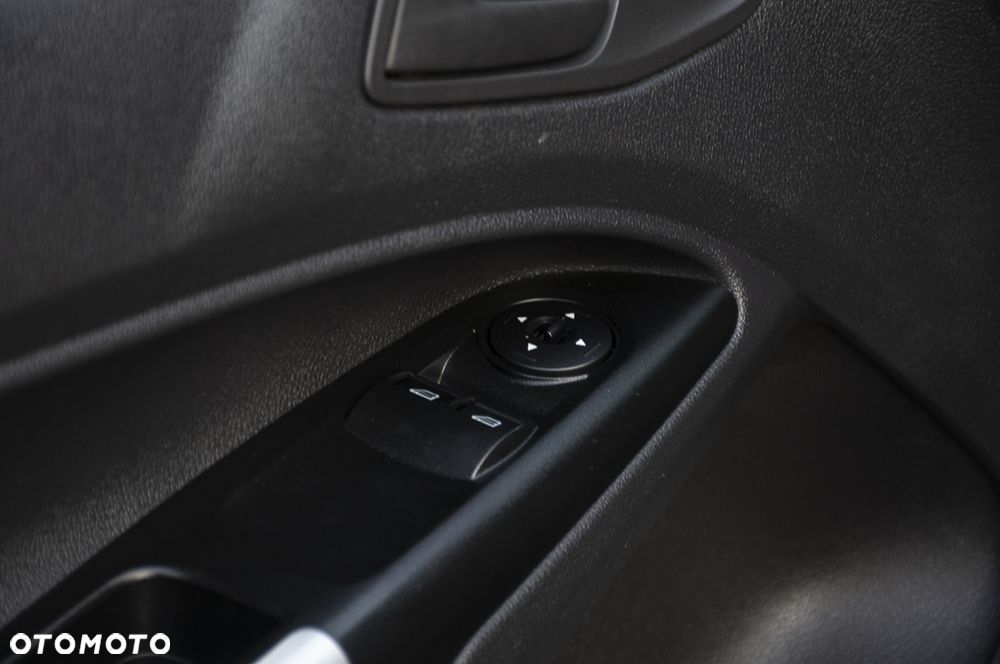 Ford Transit Connect - 35