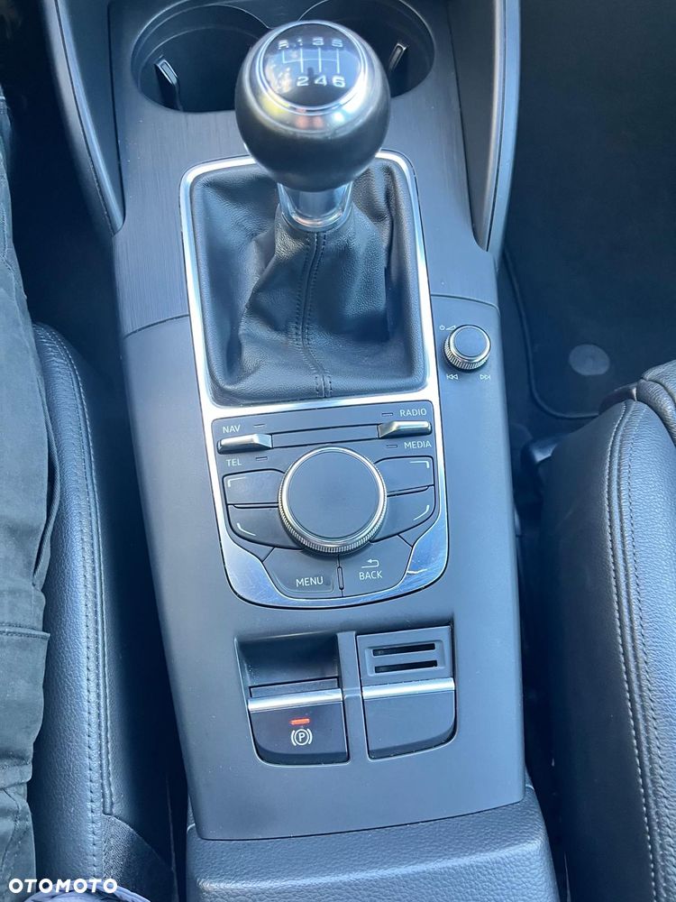 Audi A3 Sportback 2.0 TDI Attraction - 13