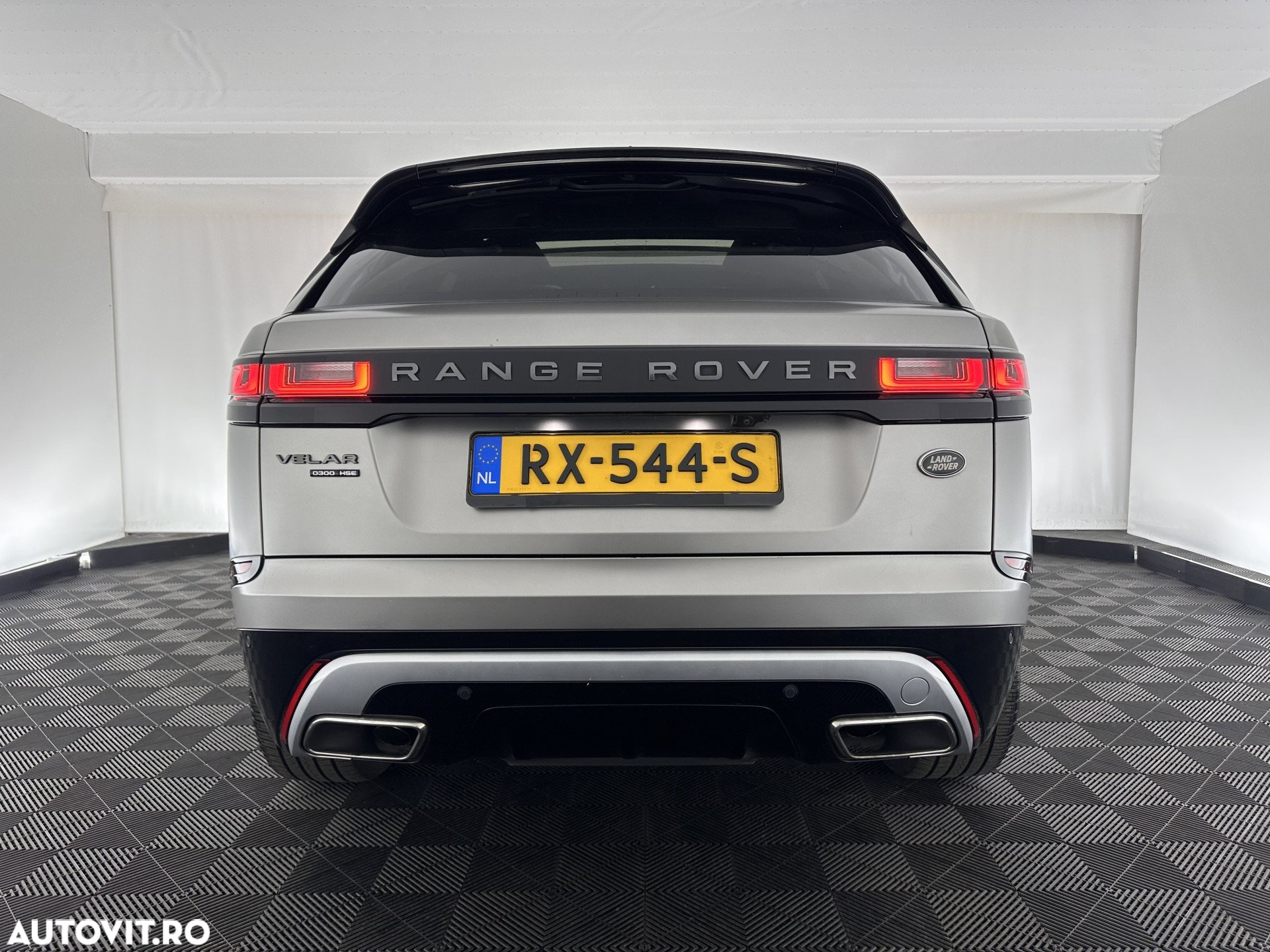 Land Rover Range Rover Velar 3.0 R-Dynamic - 6
