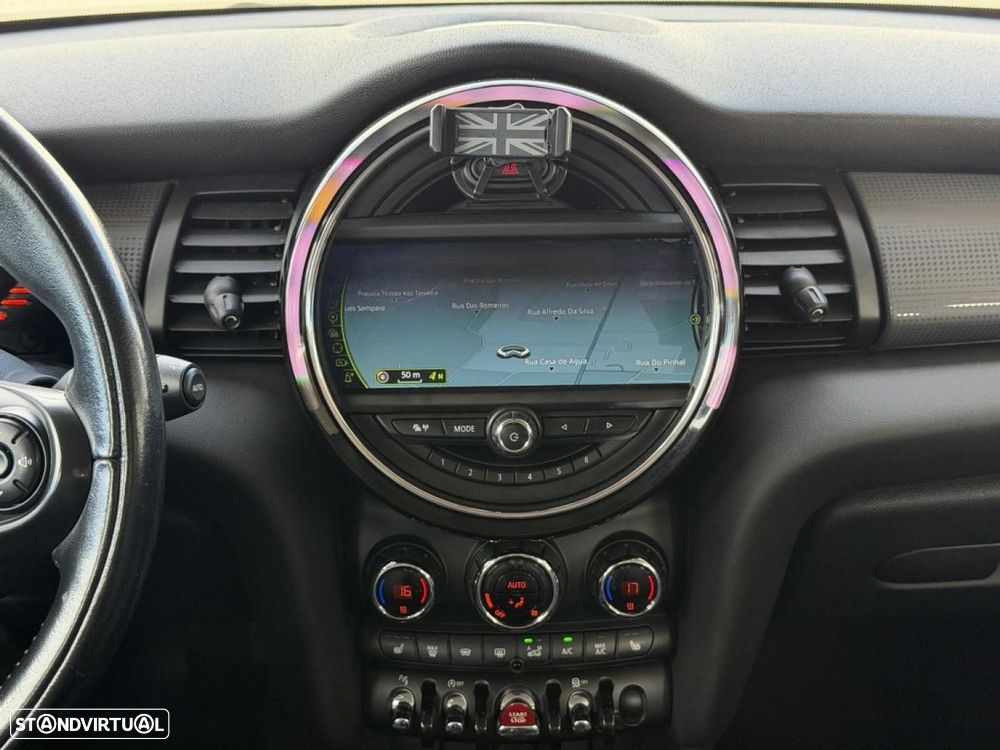 MINI 5 Portas Cooper D 4Business - 15