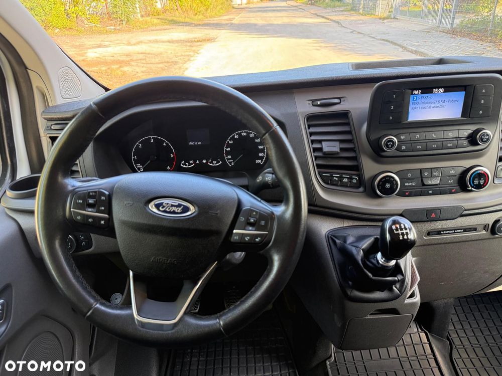 Ford Transit Custom 310 L2H1 Limited - 16