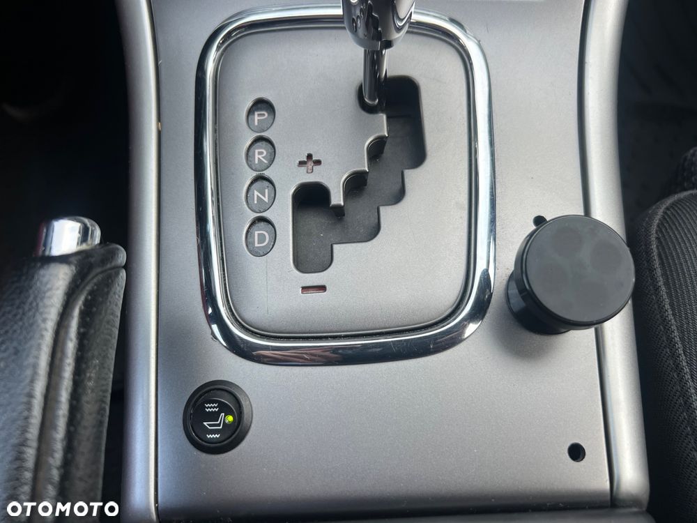 Subaru Outback Legacy 2.5i Comf AT - 24