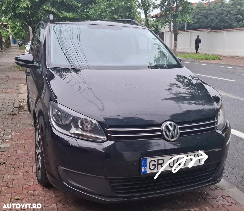 Volkswagen Touran 1.6 TDI DSG Comfortline - 1
