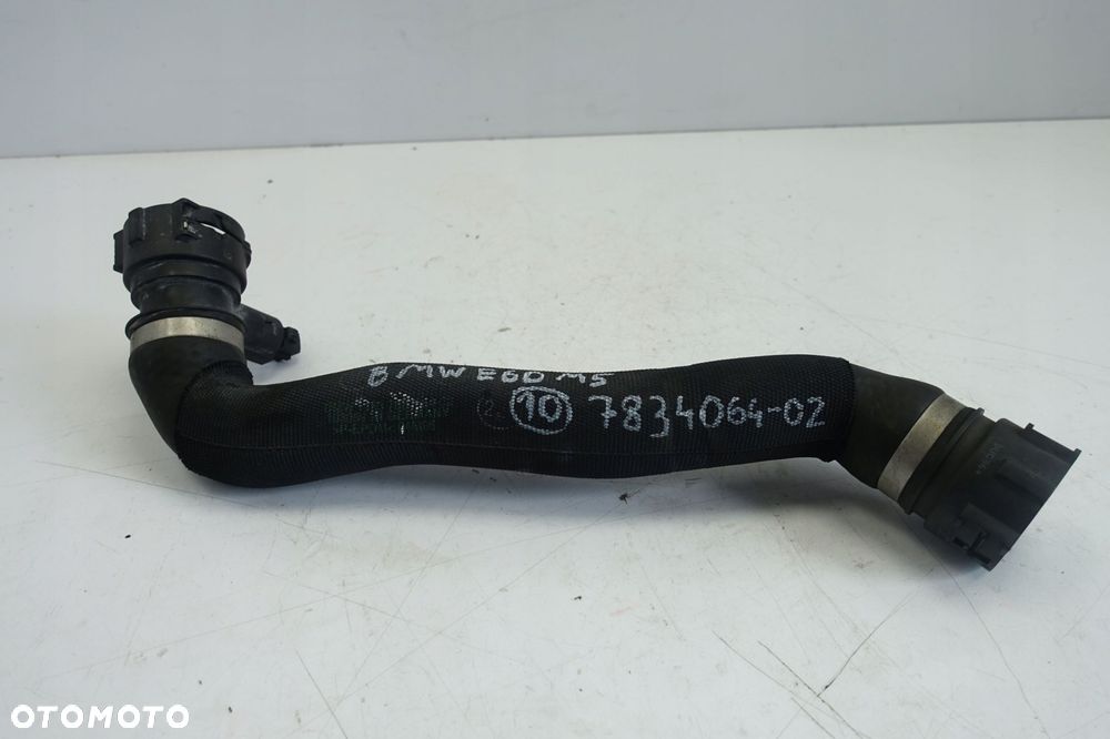 BMW E60 M5 5.0 V10 RURKA POWIETRZA odpowietrznik - 13