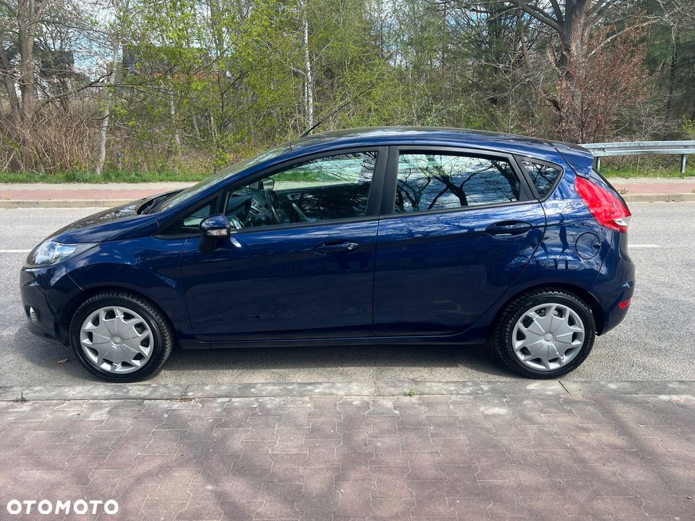 Ford Fiesta 1.25 SYNC Edition - 16