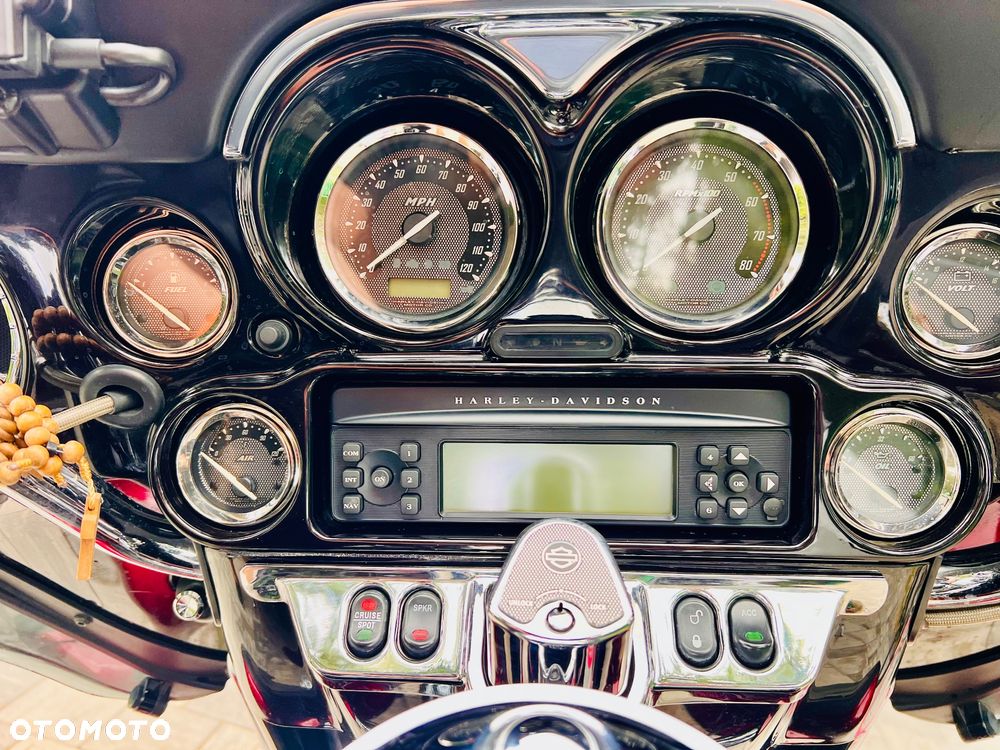 Harley-Davidson FLHTCU Ultra - 13