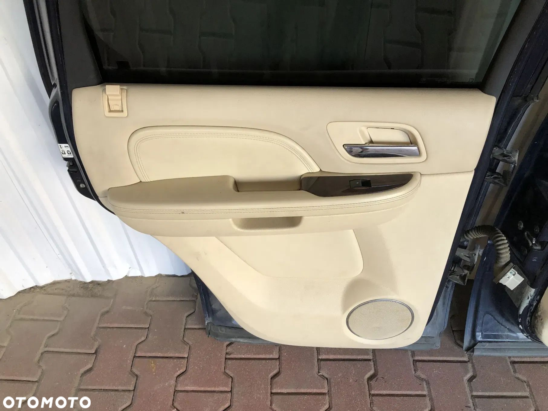 CADILLAC ESCALADE III 2006-2014 DRZWI LEWE PRZEDNIE PRZÓD TYLNE TYŁ BOCZEK LUSTERKO - 10