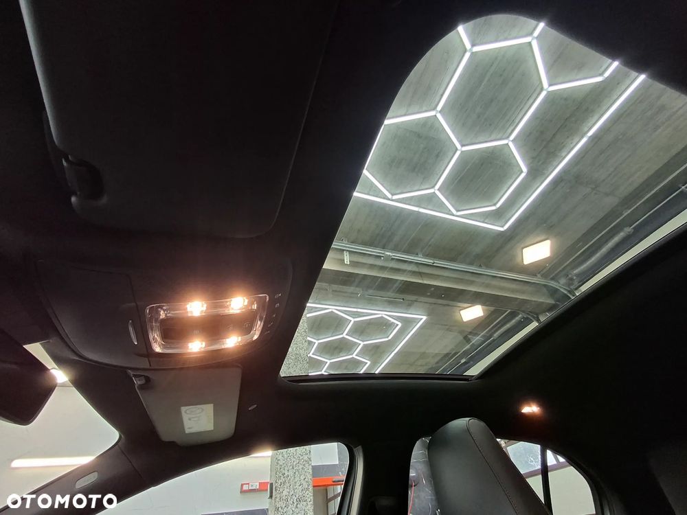 Mercedes-Benz Klasa A 35 AMG 4-Matic Edition 1 7G-DCT - 26