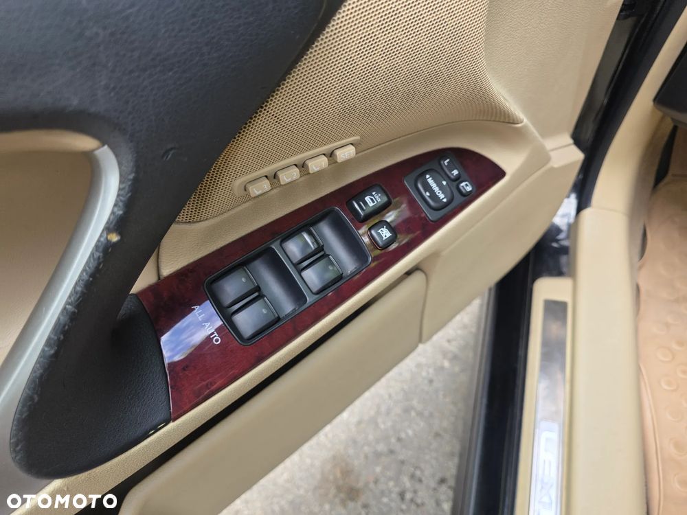 Lexus IS 250 Prestige - 21