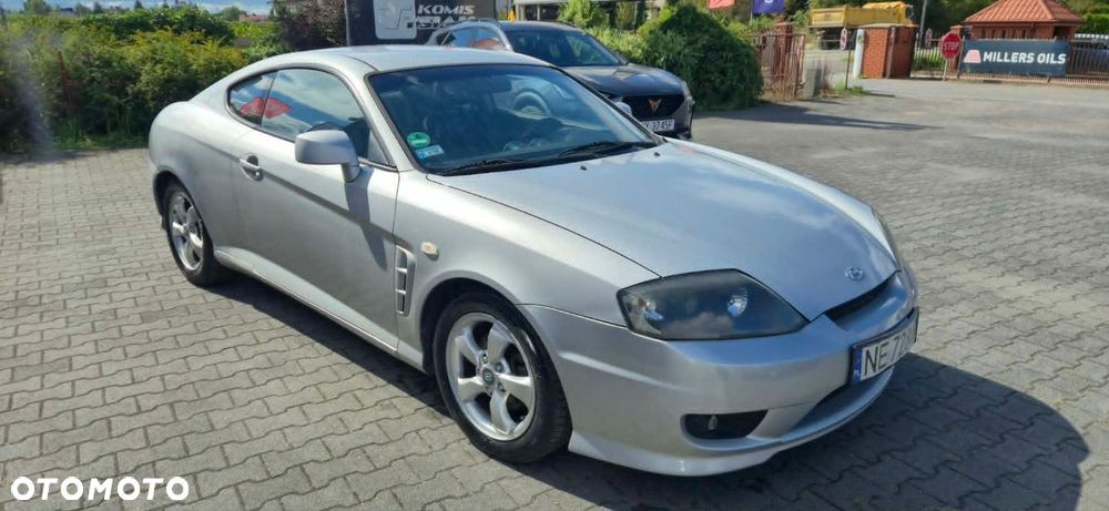 Hyundai Coupe - 4