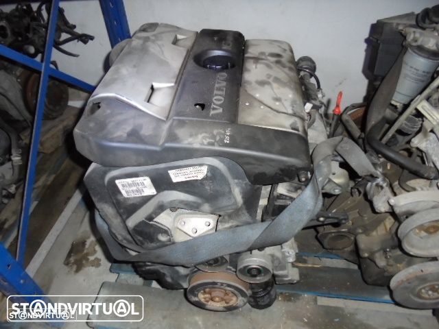 Motor Volvo S 40 1.6i - 1