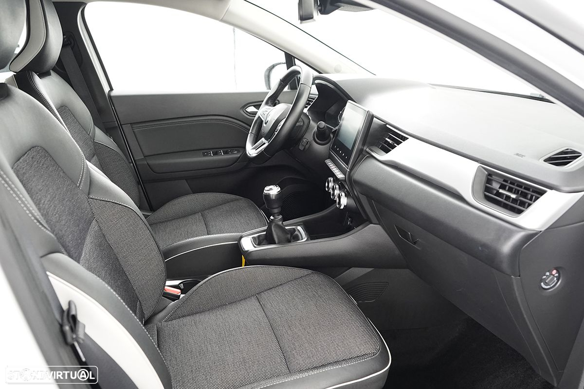 Renault Captur 1.0 TCe Techno Bi-Fuel - 23