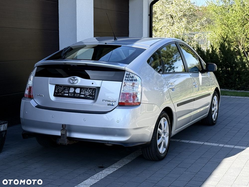 Toyota Prius 1.5 VVT-i Sol - 7