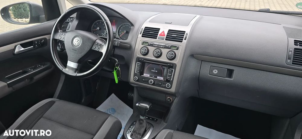 Volkswagen Touran 1.4 TSI DSG Freestyle - 15