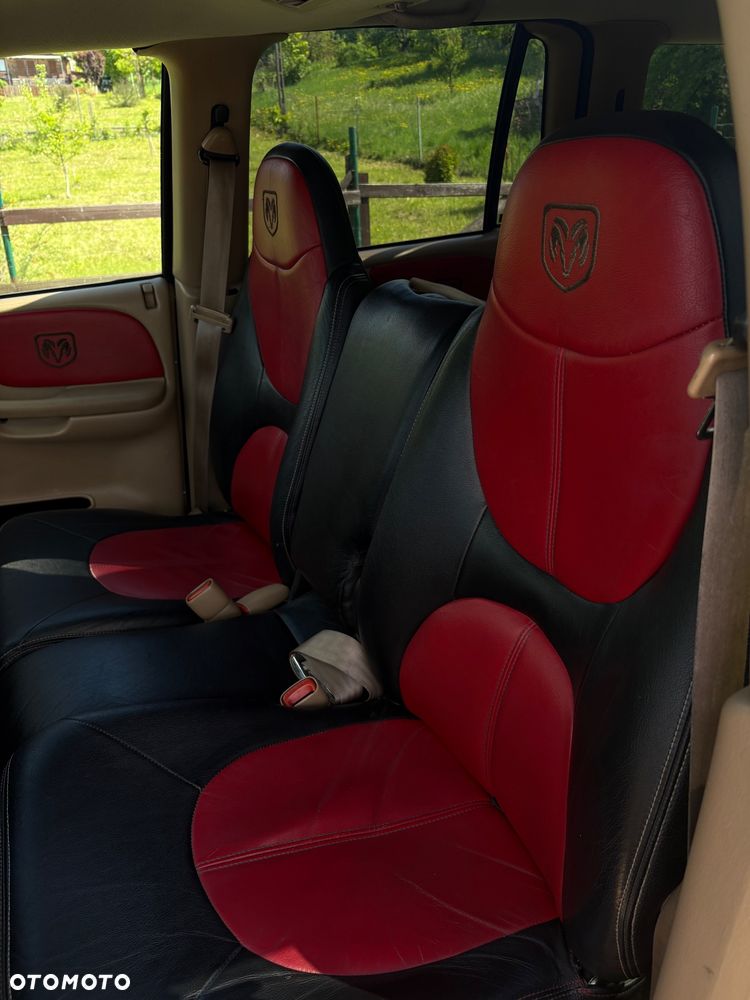 Dodge Durango - 11