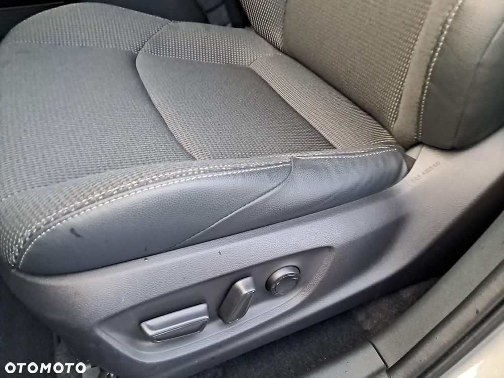 Toyota bZ4X 71.4kWh 4x4 Prestige - 17