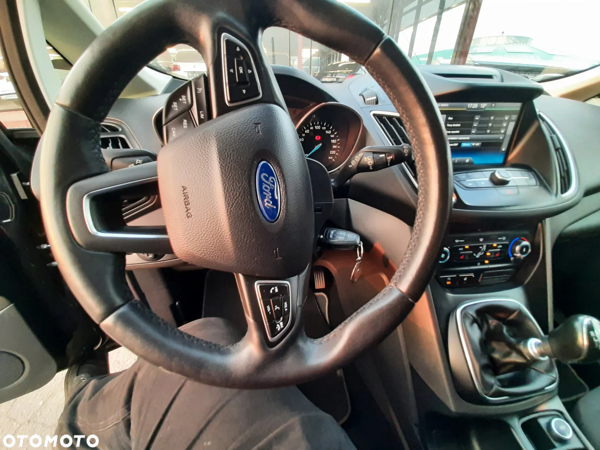 Ford C-MAX - 23