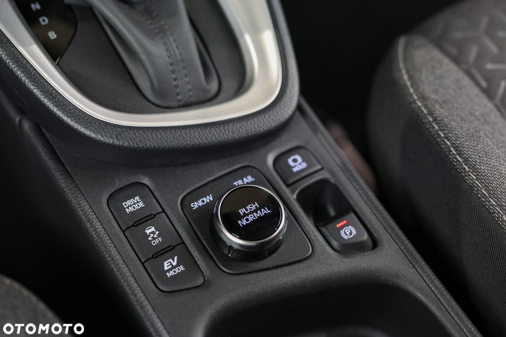 Toyota Yaris Cross - 23