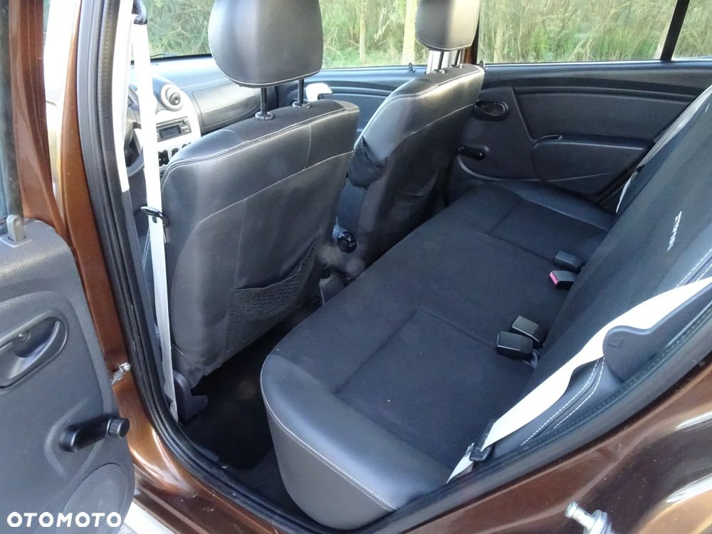 Dacia Sandero 1.6 MPI Stepway II - 7