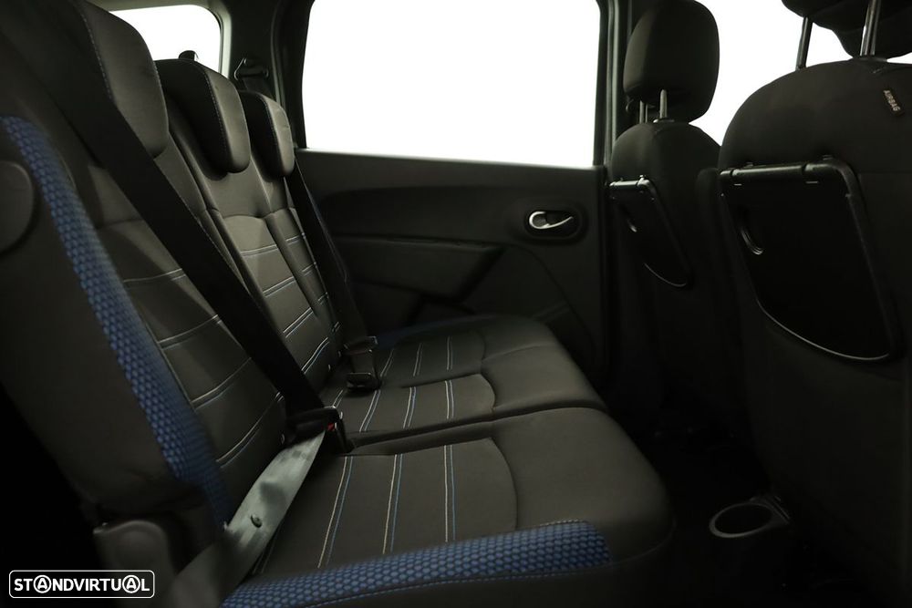 Dacia Lodgy 1.5 Blue dCi Stepway 7L - 22