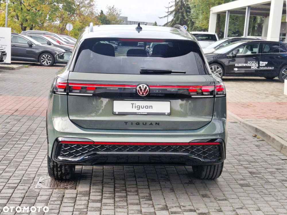 Volkswagen Tiguan - 8