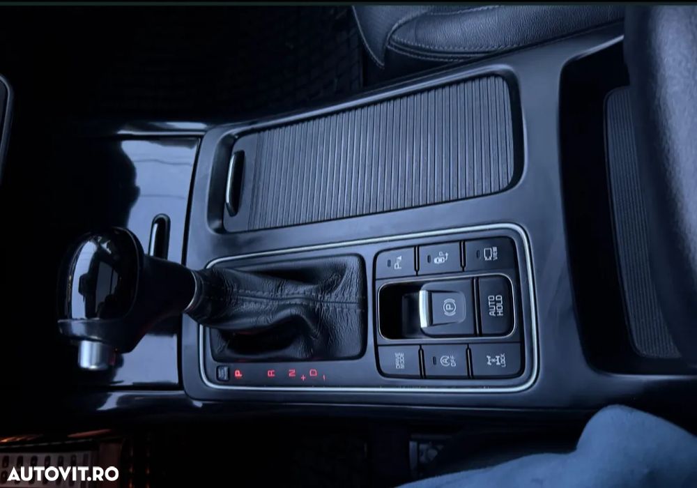 Kia Sorento - 6