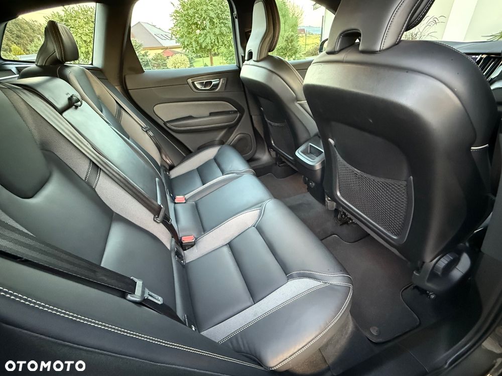 Volvo XC 60 B4 D Geartronic RDesign - 37