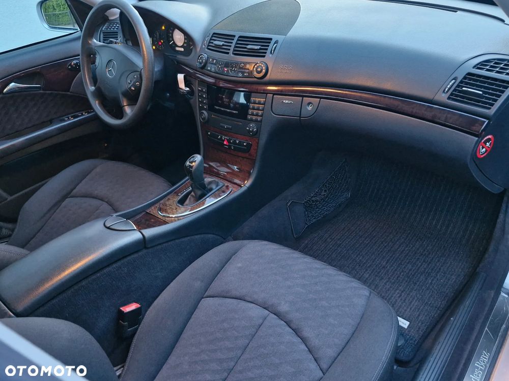 Mercedes-Benz Klasa E 200 Kompressor Automatik Elegance Sport Edition - 10